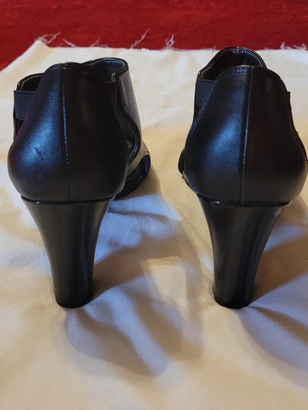 Lifestyle Simply Comfort Black 3 inch Heels . size 7.5 - Picture 4 of 7